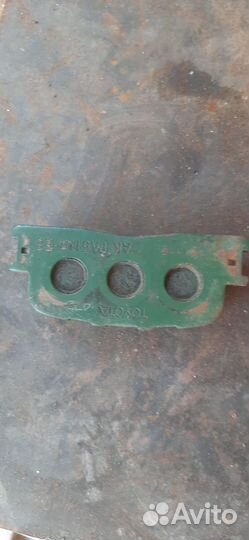 Тормозные колодки задние тойота