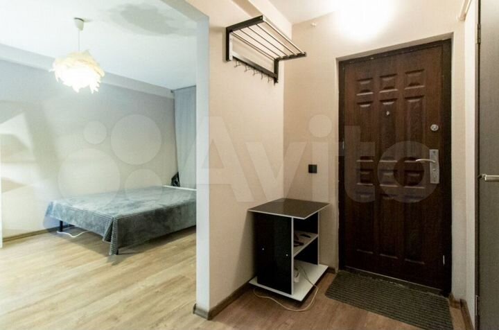 1-к. квартира, 42 м², 3/9 эт.