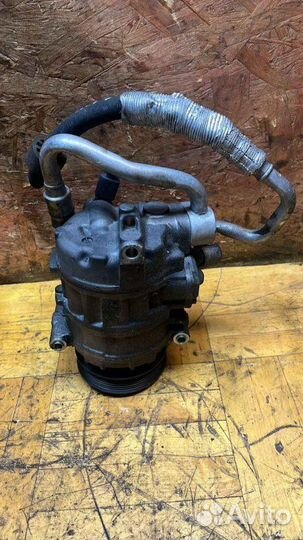 Компрессор кондиционера Volkswagen Golf 5