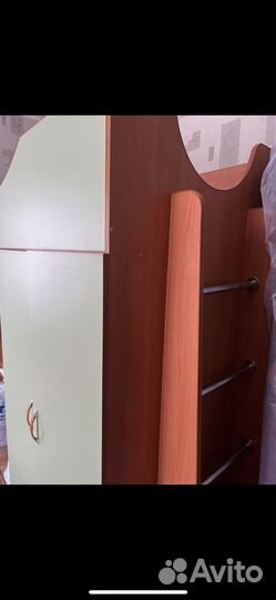 Двухярусная кровать с матрасом