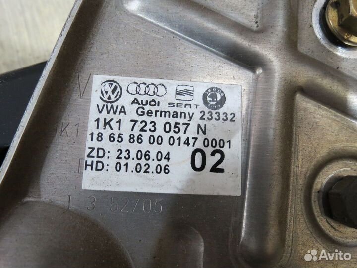 Педаль тормоза Volkswagen Passat B6