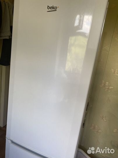 Холодильник бу beko