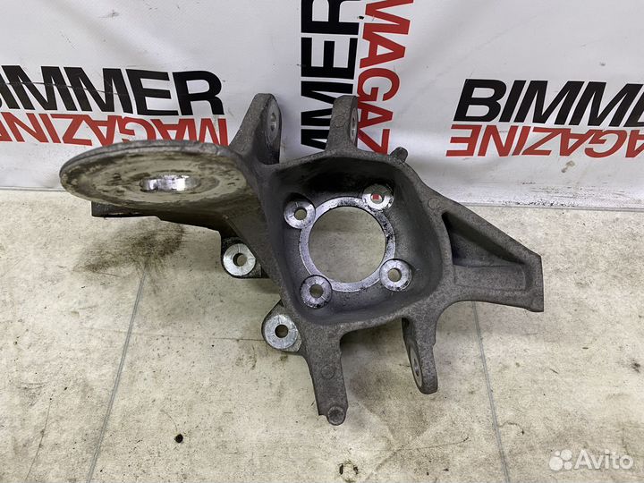 Кулак задний правый BMW F11