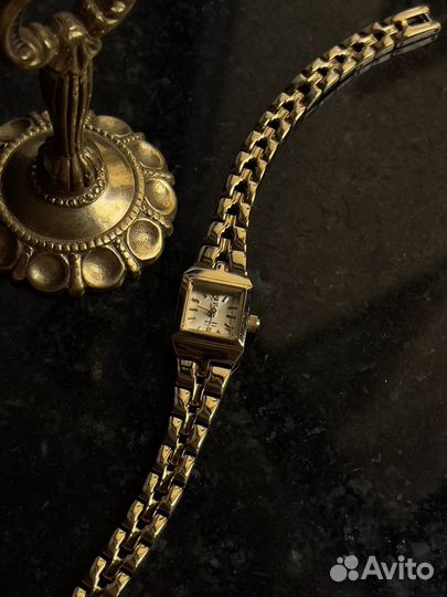 Винтажные часы QQ