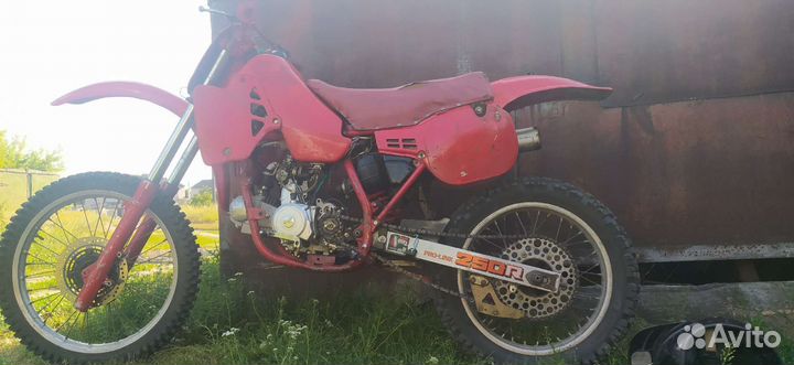 Honda CRM 250