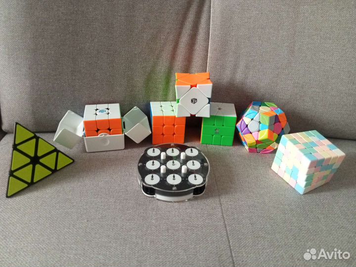 Коллекция кубиков рубика