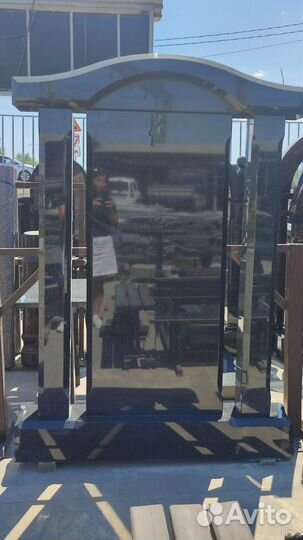 Памятник из гранита габбро-диабаз №27