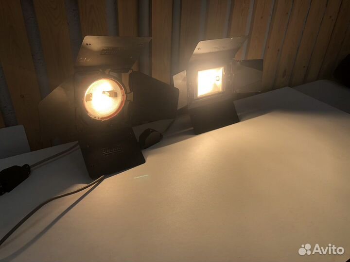 Студийный постоянный свет Laniro 1000w