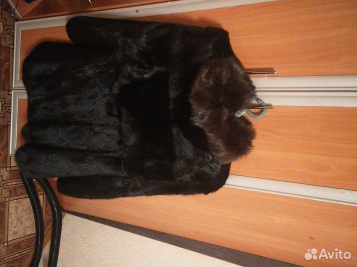 Шуба норковая с капюшоном
