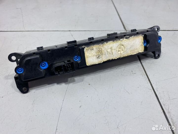 Блок кнопок Mercedes X164 GL