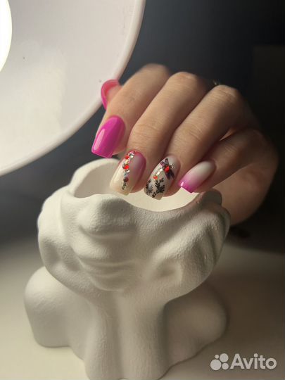 Мастер маникюра