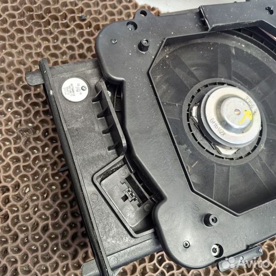 Нч-динамик правый stereo BMW f45 f46 x1 f48 x3 f39