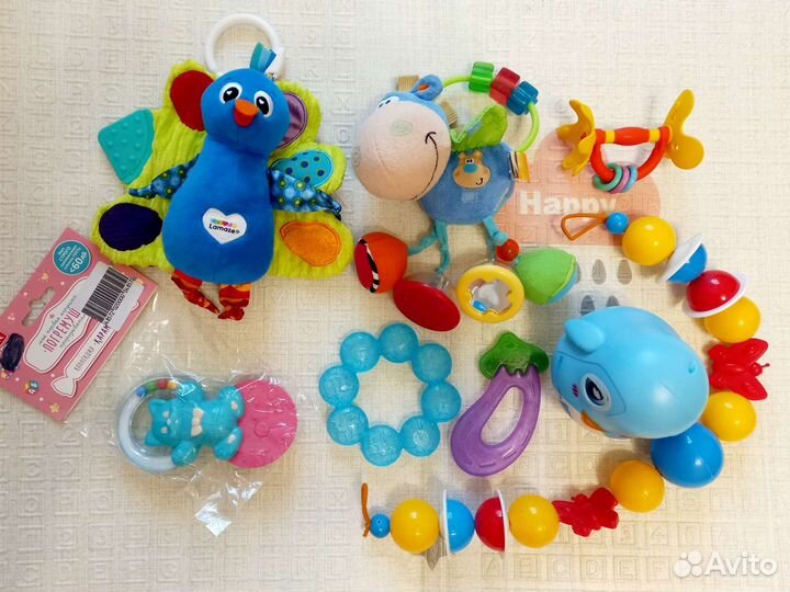 Развивающие игрушки для малышей пакетом от 0 до 1