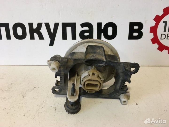 Фара противотуманная Peugeot 3008