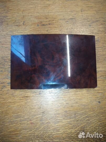 Накладка декоративная VW Touareg