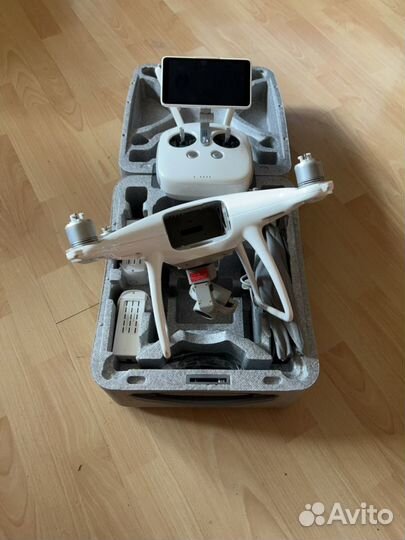 Dji phantom 4 pro plus