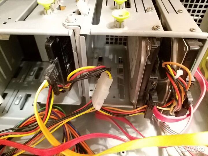 Комьютер в сборе Intel core i3-2120 CPU