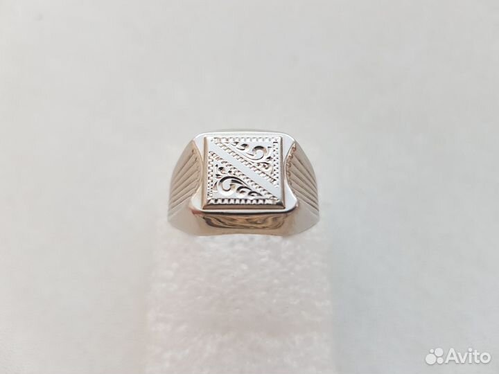 Печатка, перстень, кольцо. Серебро 925 пр. 5,64 гр