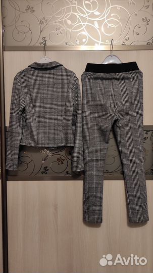 Костюм брючный для девочки 122 128