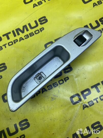 Кнопка стеклоподъемника зад прав Chery Bonus A13