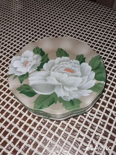 Тарелки 24см