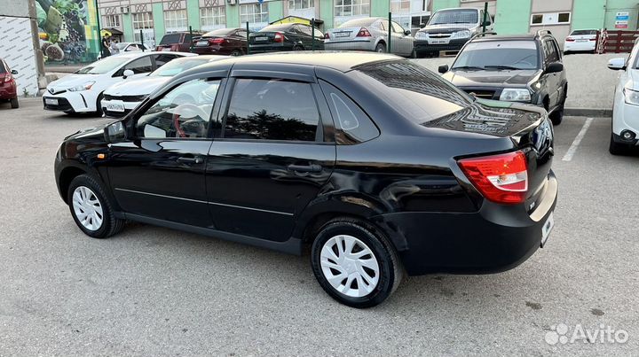 LADA Granta 1.6 МТ, 2014, 199 474 км