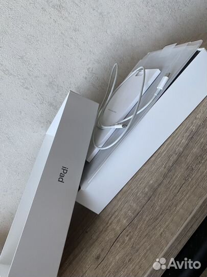 Планшет Apple iPad 10.2 2021, 64 гб, Wi-Fi