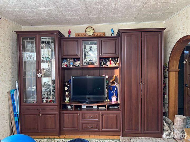 Стенка в гостиную