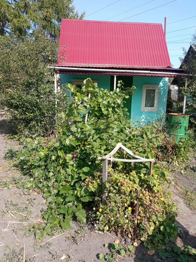 Дача 15 м² на участке 4,5 сот.