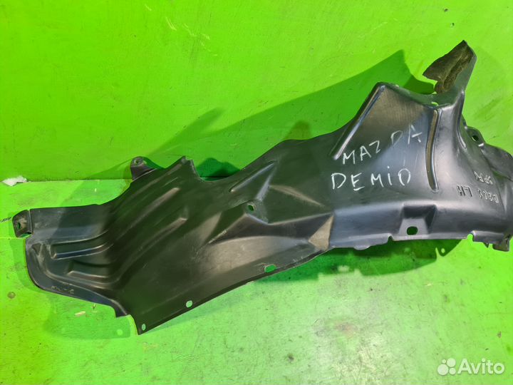 Локер передний левый Mazda Demio (DW) 1996-2002