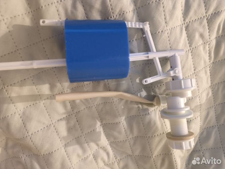 Арматура для сливного бачка (поплавок)