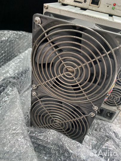 Antminer s19