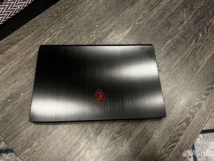 Ноутбук msi