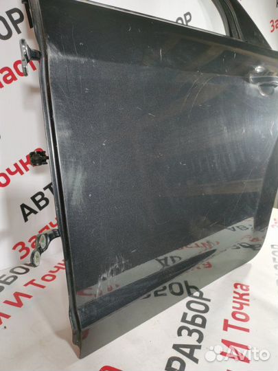 Дверь боковая задняя левая Ford Focus хетчбек 2.0