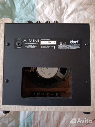 Cort A-mini комбоусилитель для электроакустики