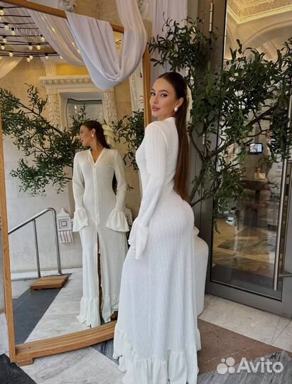 Платье женское