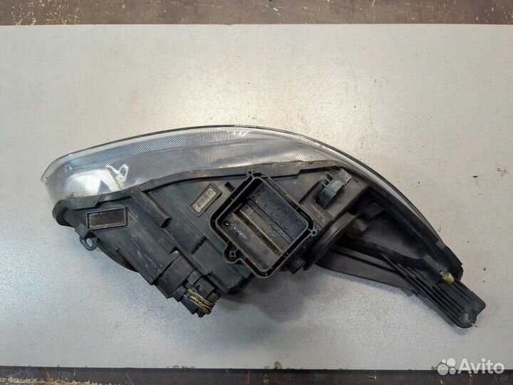 Фара (передняя) левая Ford Focus 3, 2015