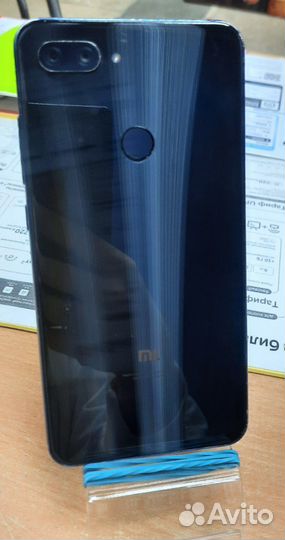 Xiaomi Mi 8 Lite, 6/64 ГБ