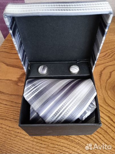 Галстук мужской