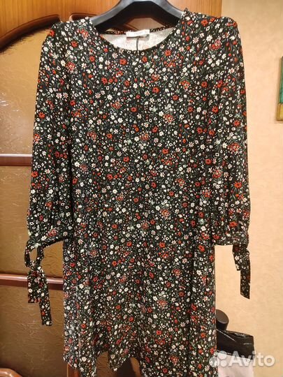 Платье женское