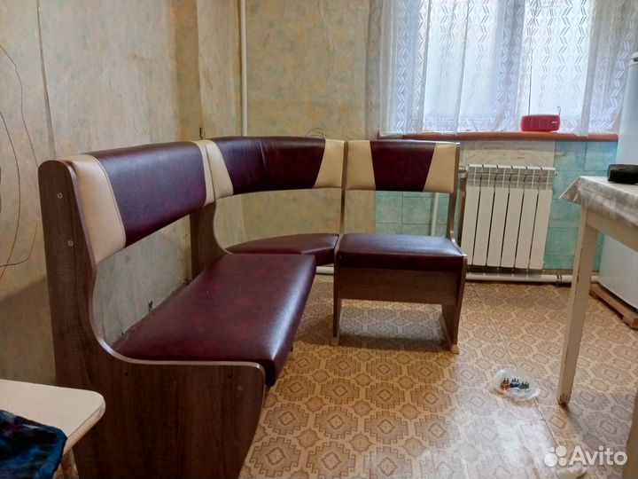 Кухонный уголок без стола б/у