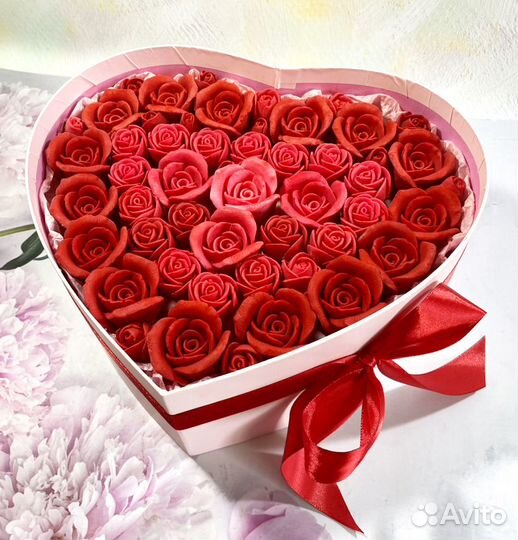 Шоколадные розы в подарок из бельгийского шоколада