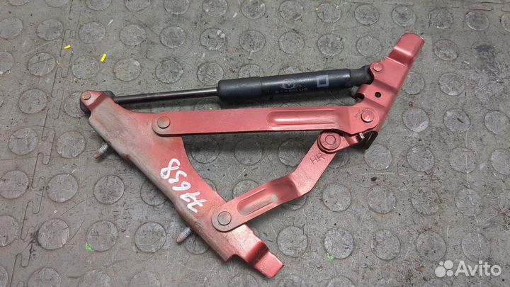 Петля крышки багажника правая Mazda MX-5 3, 2009