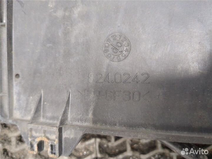 Вентилятор радиатора Ford Fusion, 2004