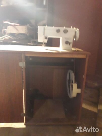 Швейная машина Чайка 134