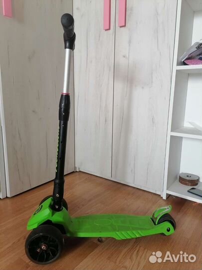 Самокат детский трехколесный бу