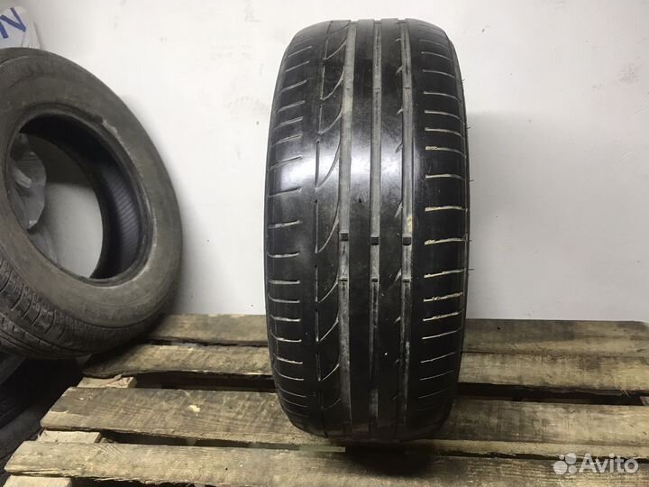 Bridgestone Potenza S001 225/50 R17