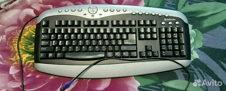 Игровая клавиатура. + Мышка. Многофункциональная