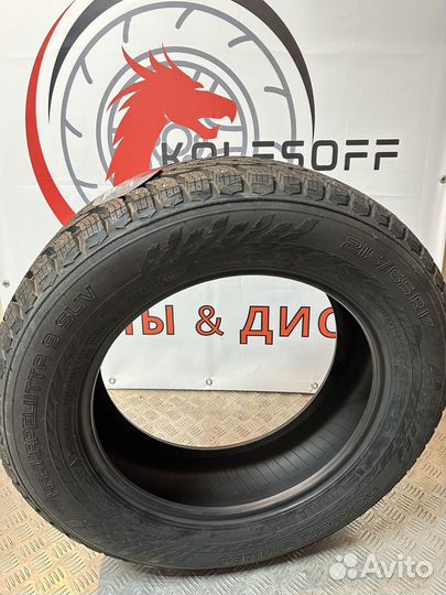 Nokian Tyres Hakkapeliitta 9 SUV 215/65 R17 103T