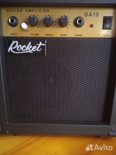 Гитарный комбоусилитель 10 ватт